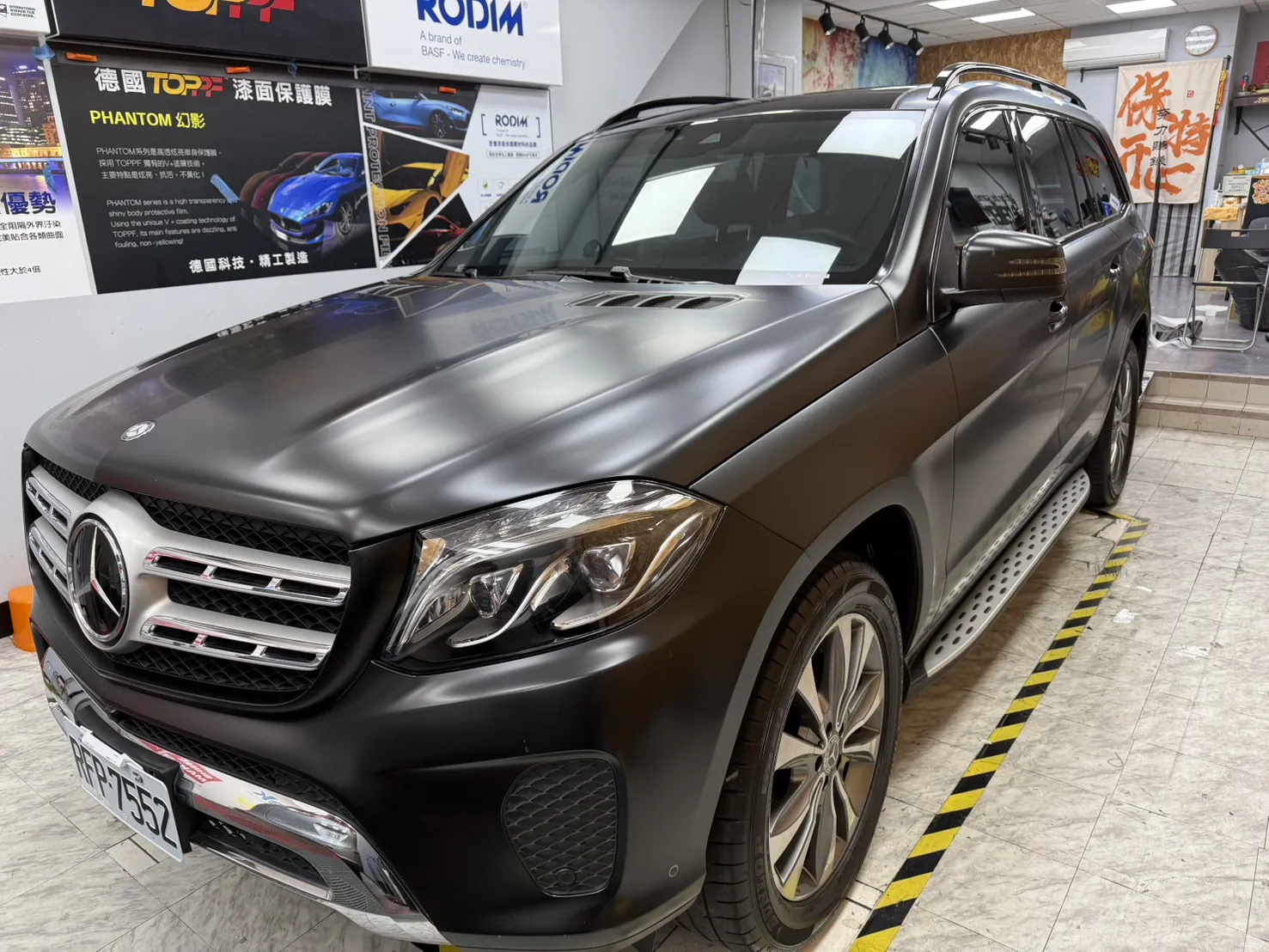 Mercedes Benz GLS 350d  RODIM PPF 消光犀牛皮+局部黑化｜高雄汽車包膜｜高雄犀牛皮包膜