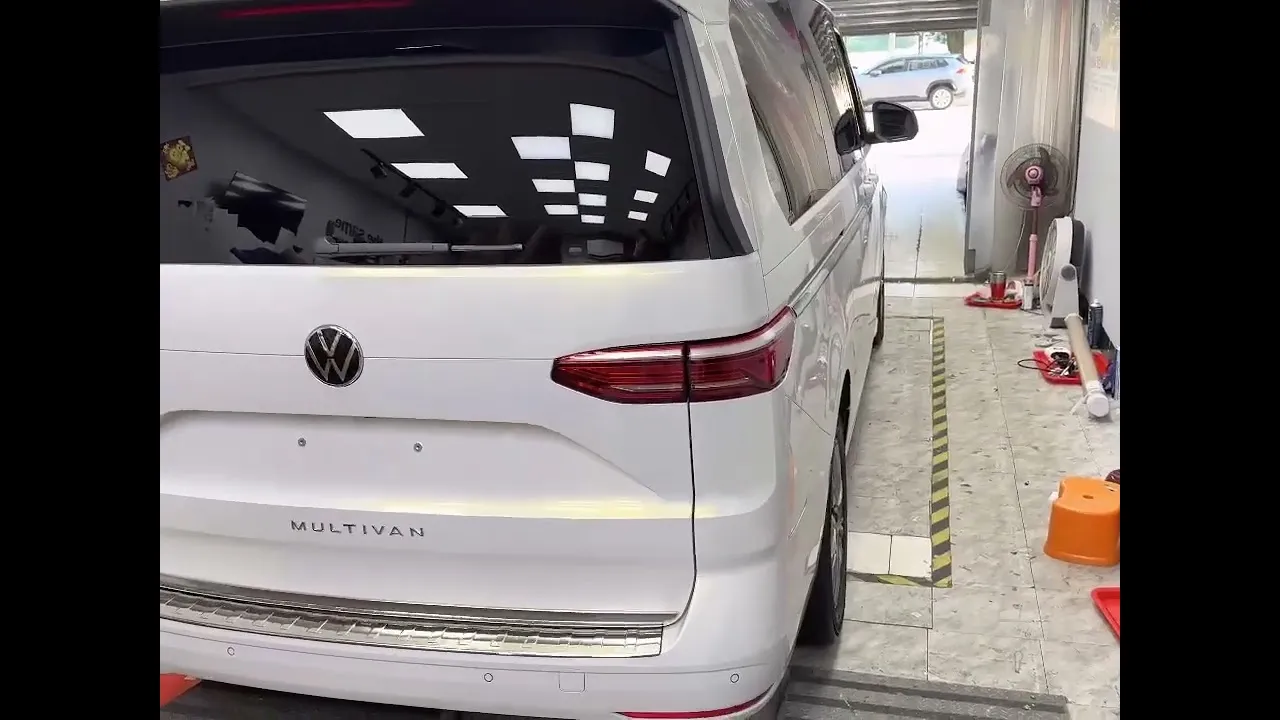 VW Multivan KSG color PPF