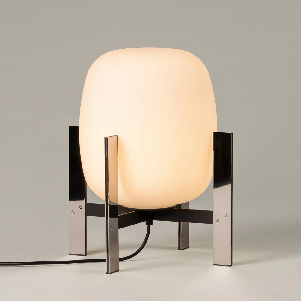Cesta / Cestita Metalica 桌燈