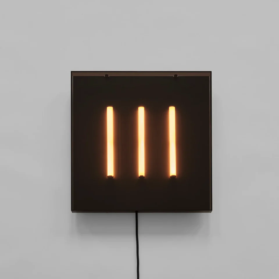 三映壁燈 - 灰褐色