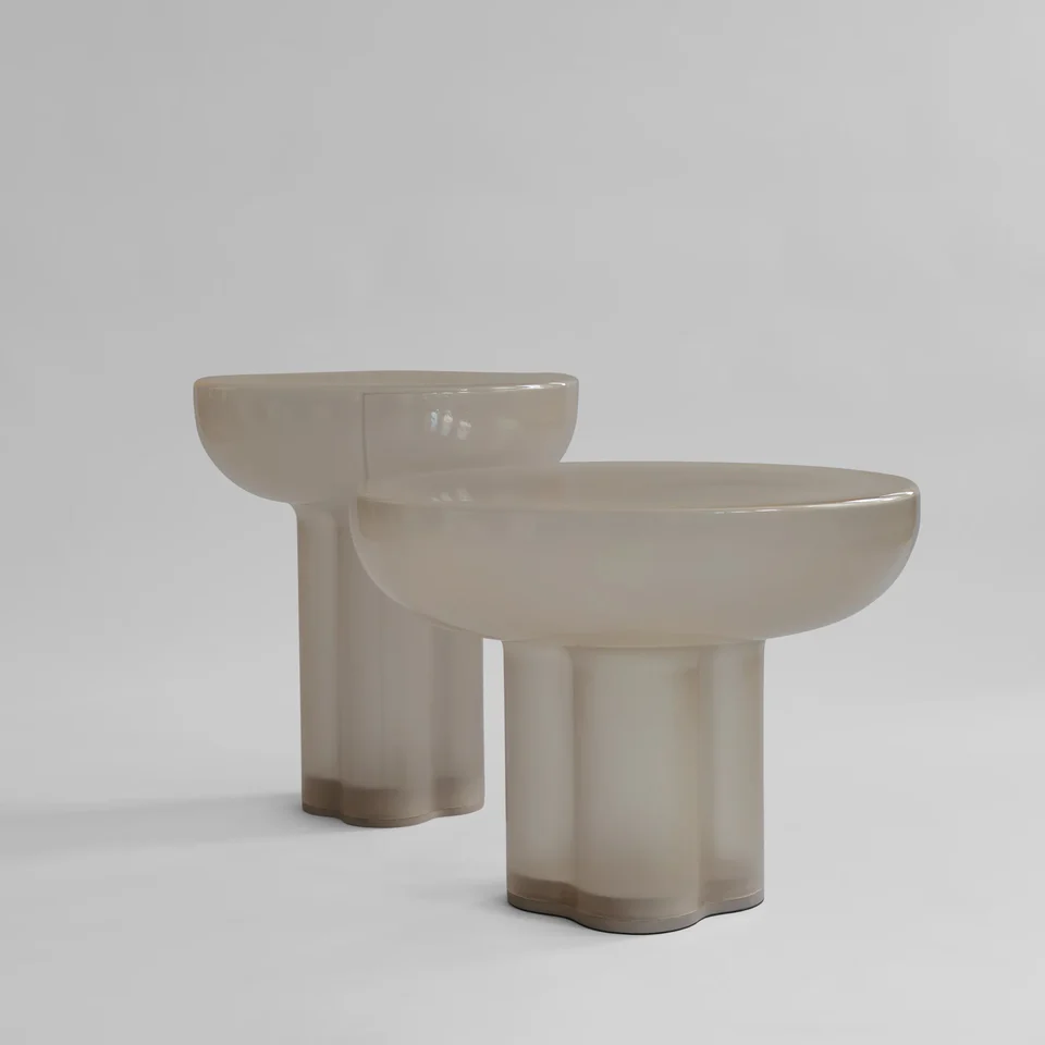 皇冠桌,低 - 霧沙色