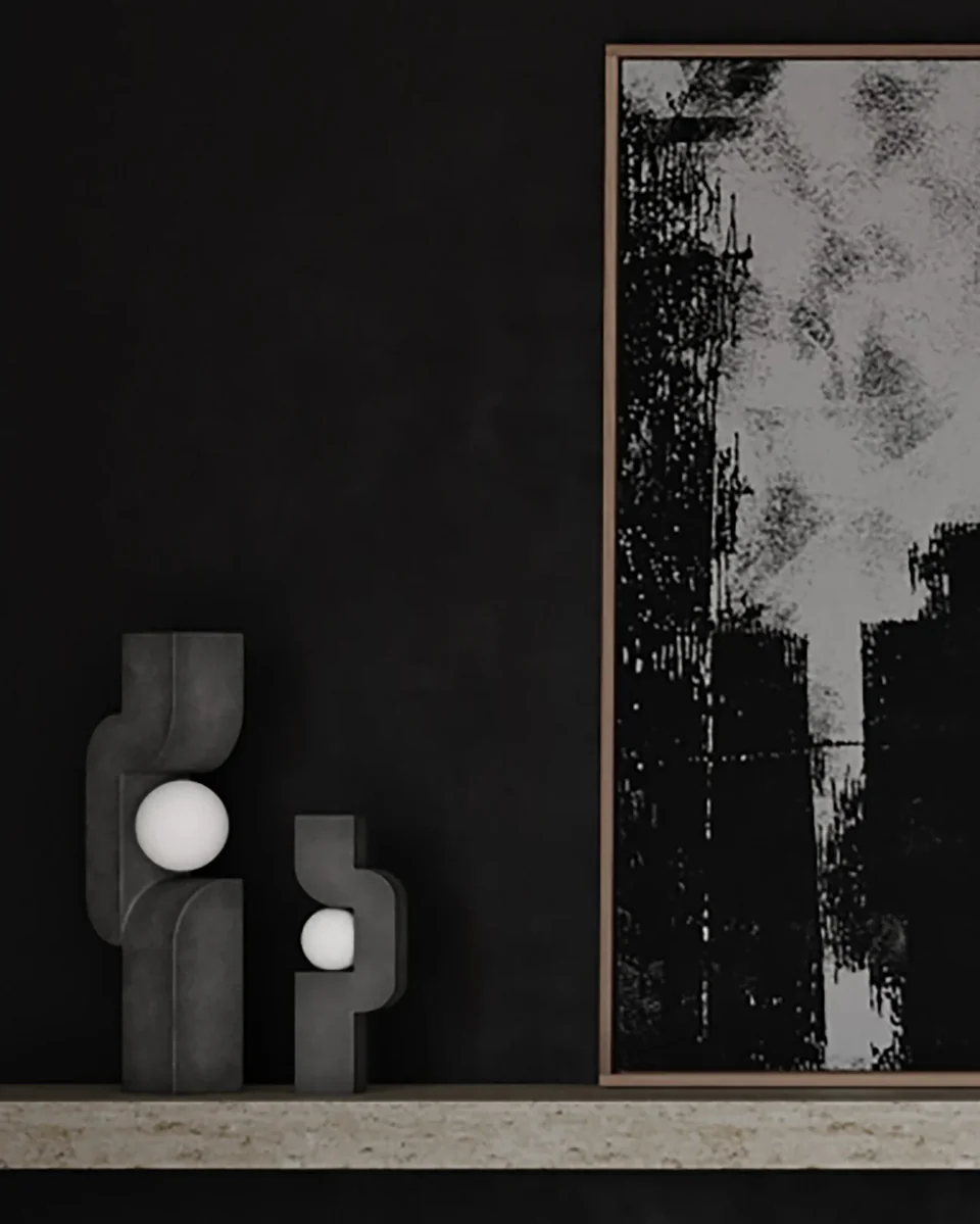 坐著的人,大 - 深灰色