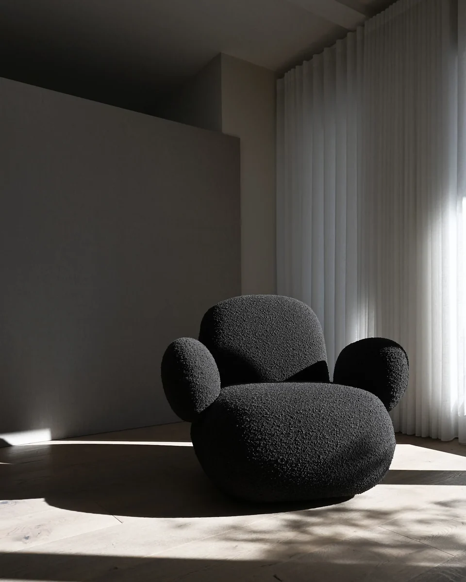 Toe扶手椅,平面 - 深灰褐色