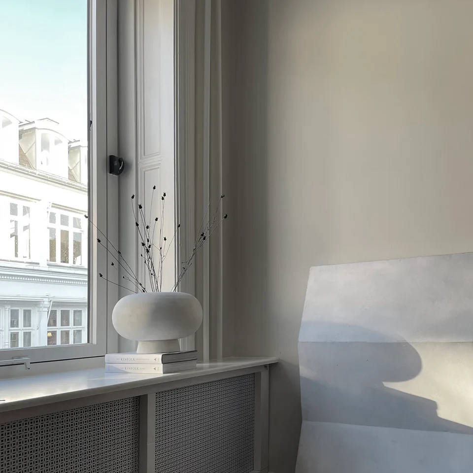 Kabin 圓形花瓶,寬口 - 骨白色