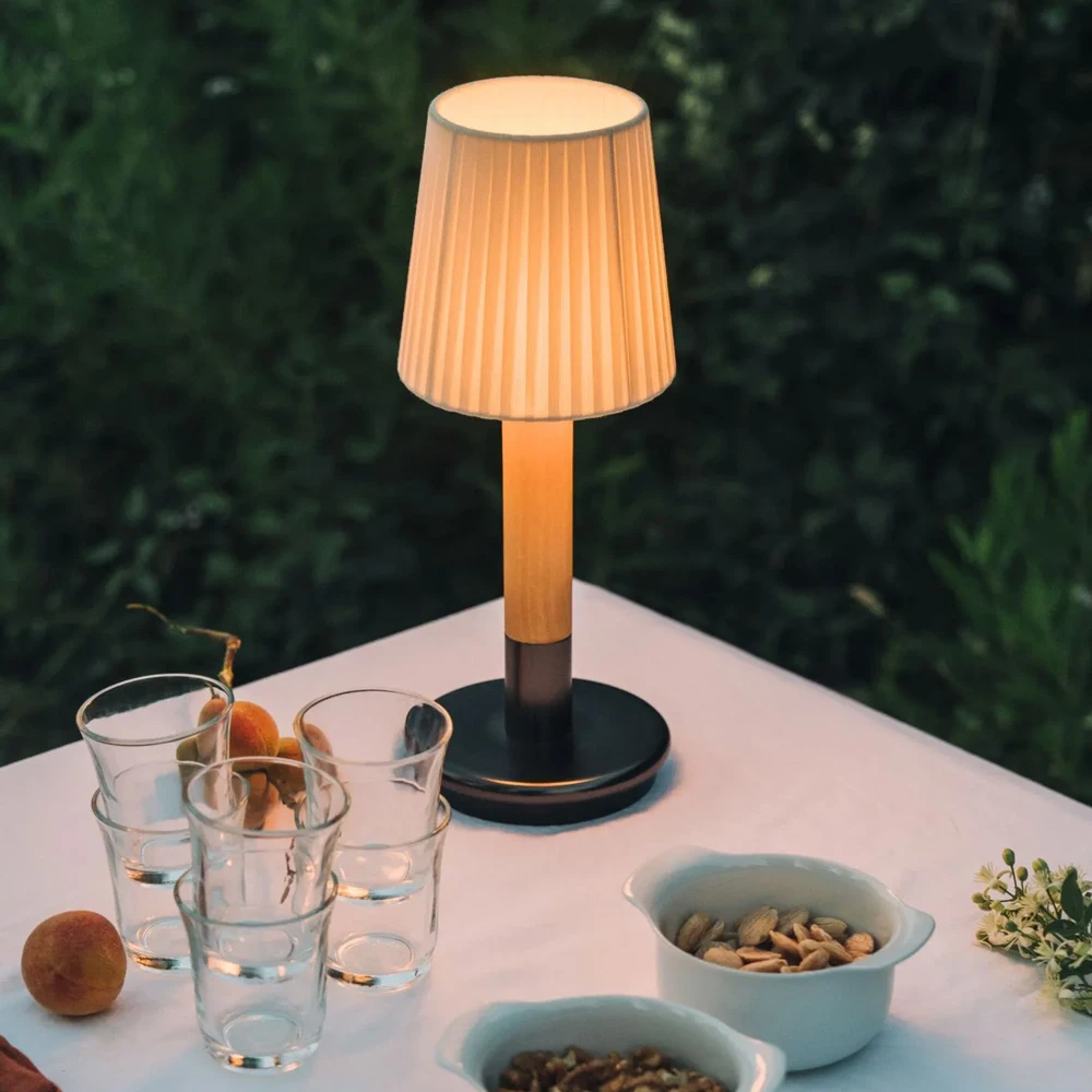 Basica Minima Bateria 充電式桌燈
