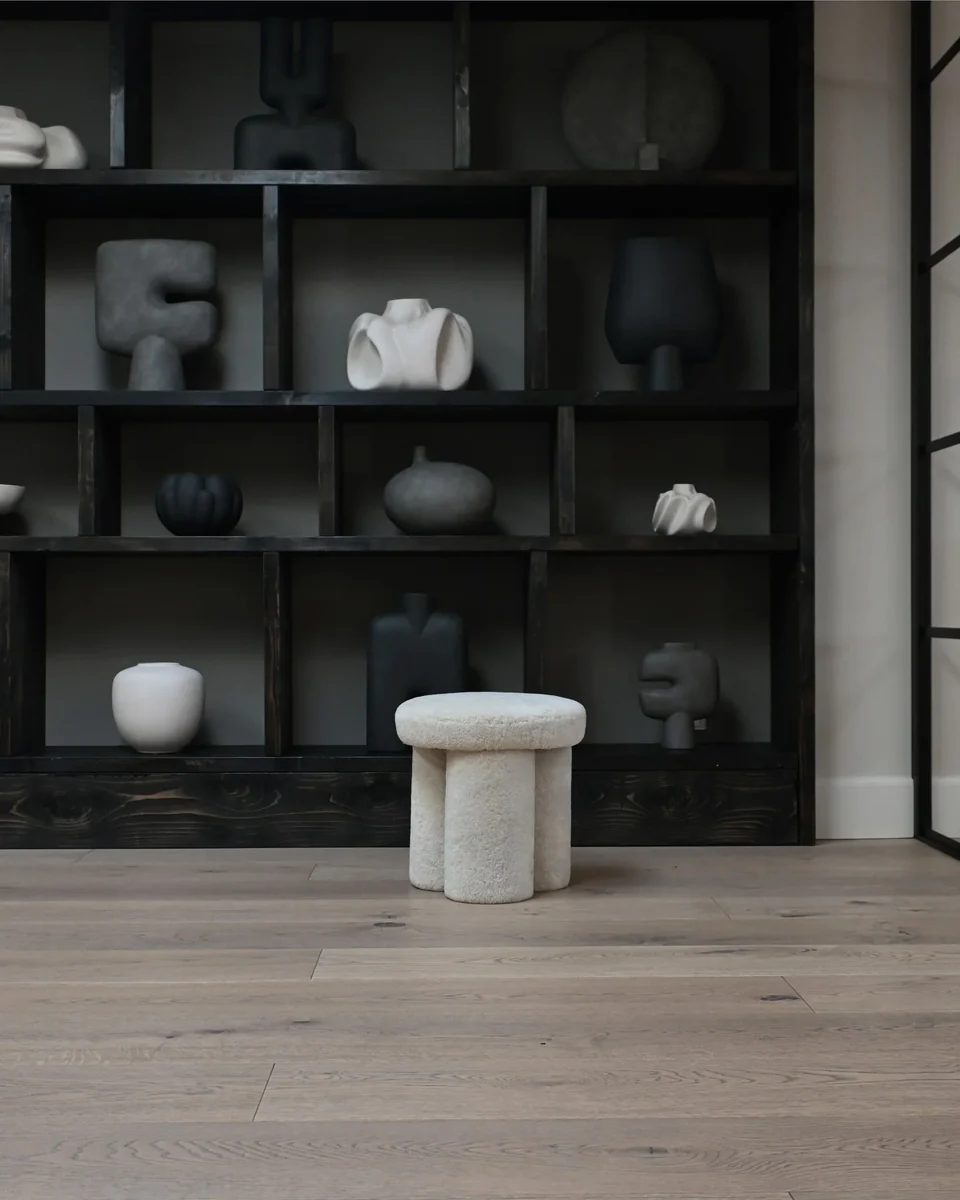 Big Foot 大腳凳,羊毛皮 - 貝殼沙色