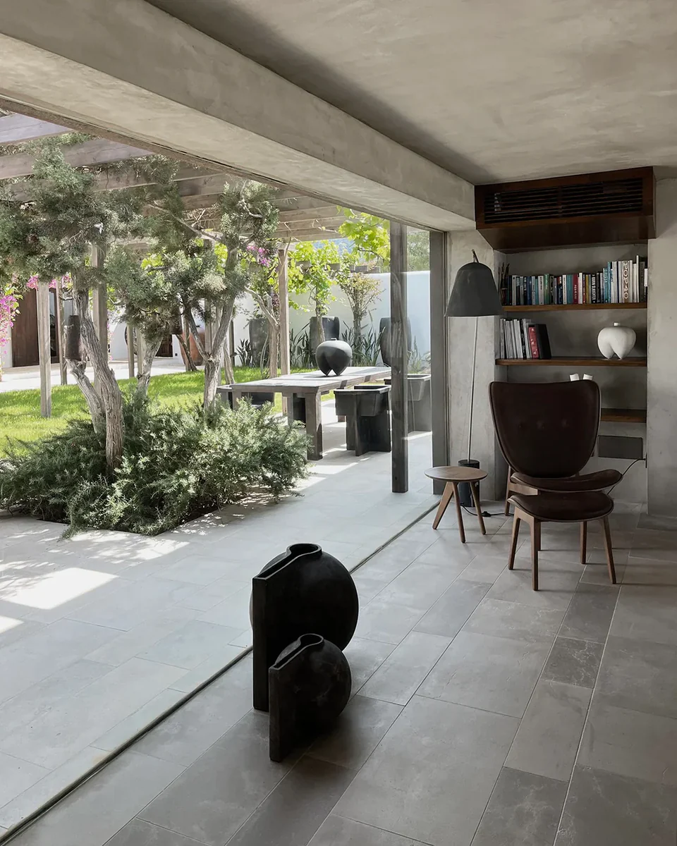 偏移花瓶,迷你 - 深灰色