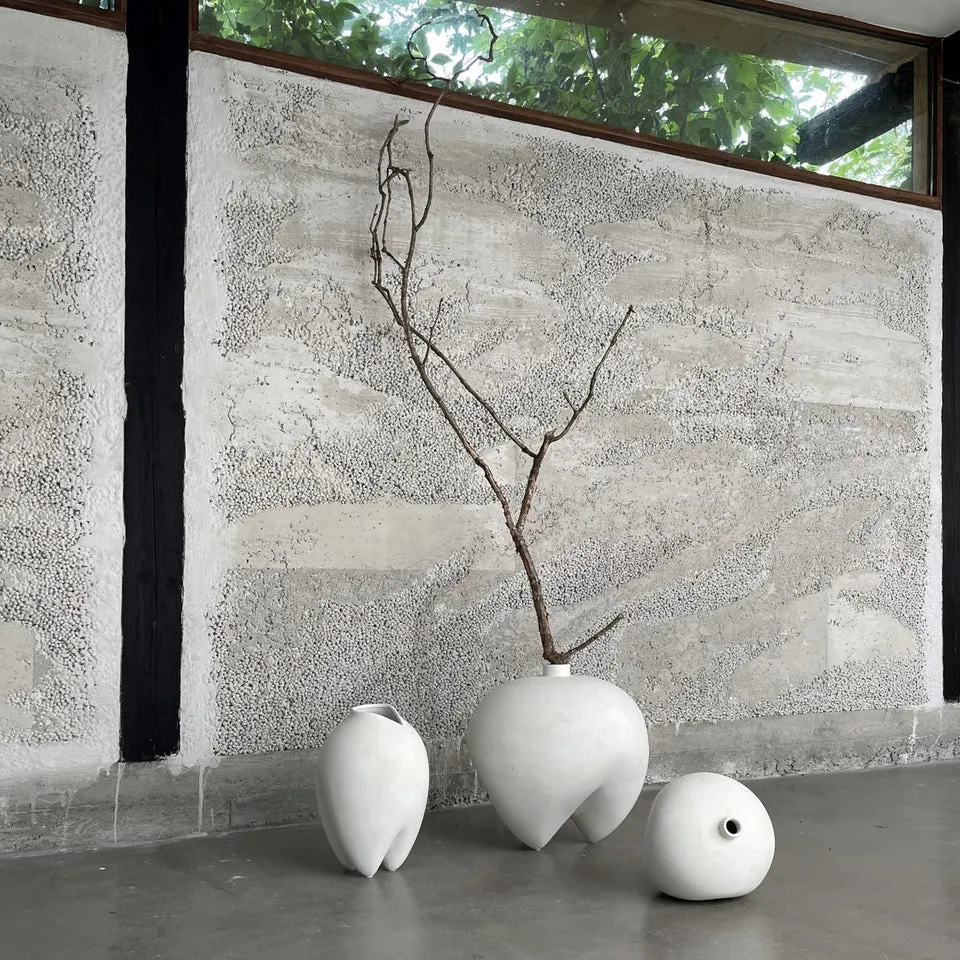 相撲花瓶,小 - 骨白色