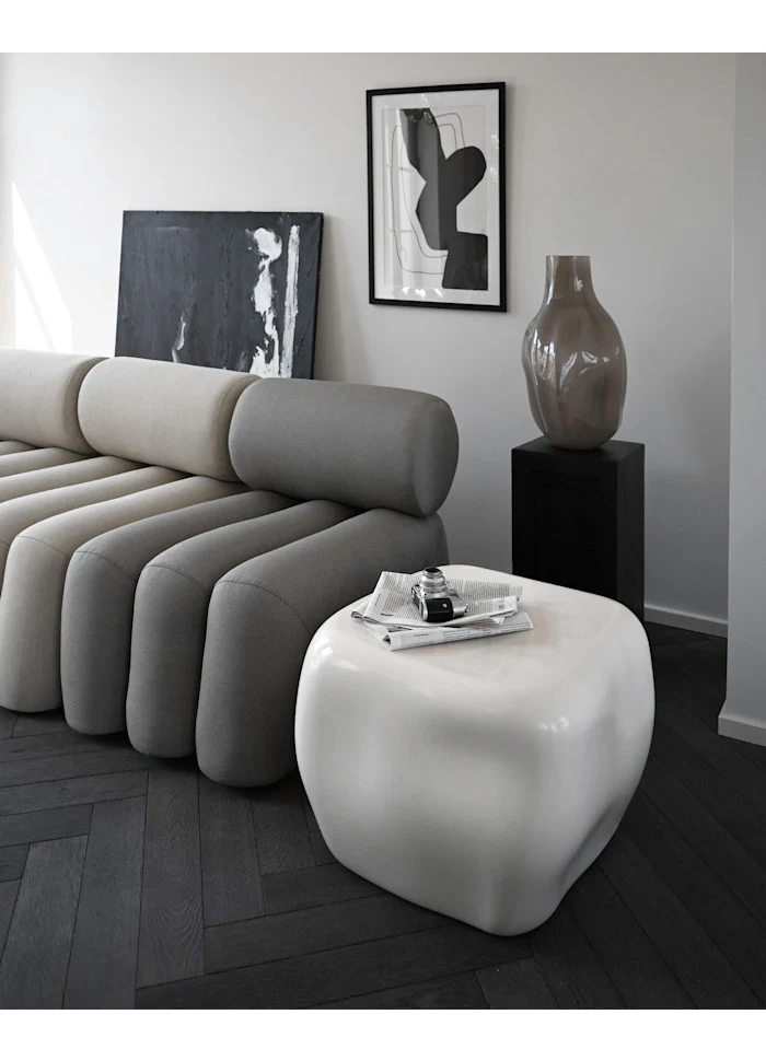 Ishi 咖啡桌, 中 - 亮面白樺木色