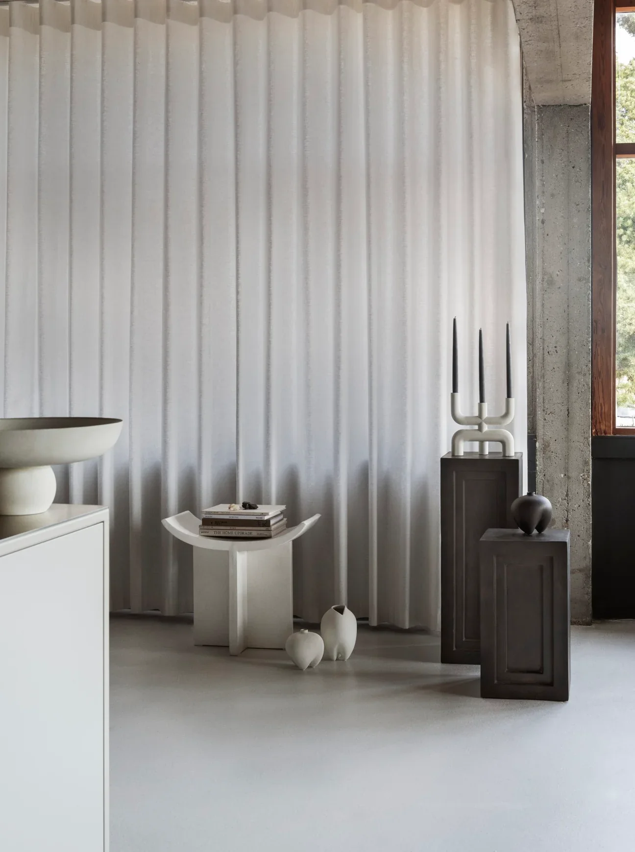 Brutus凳 - 骨白色