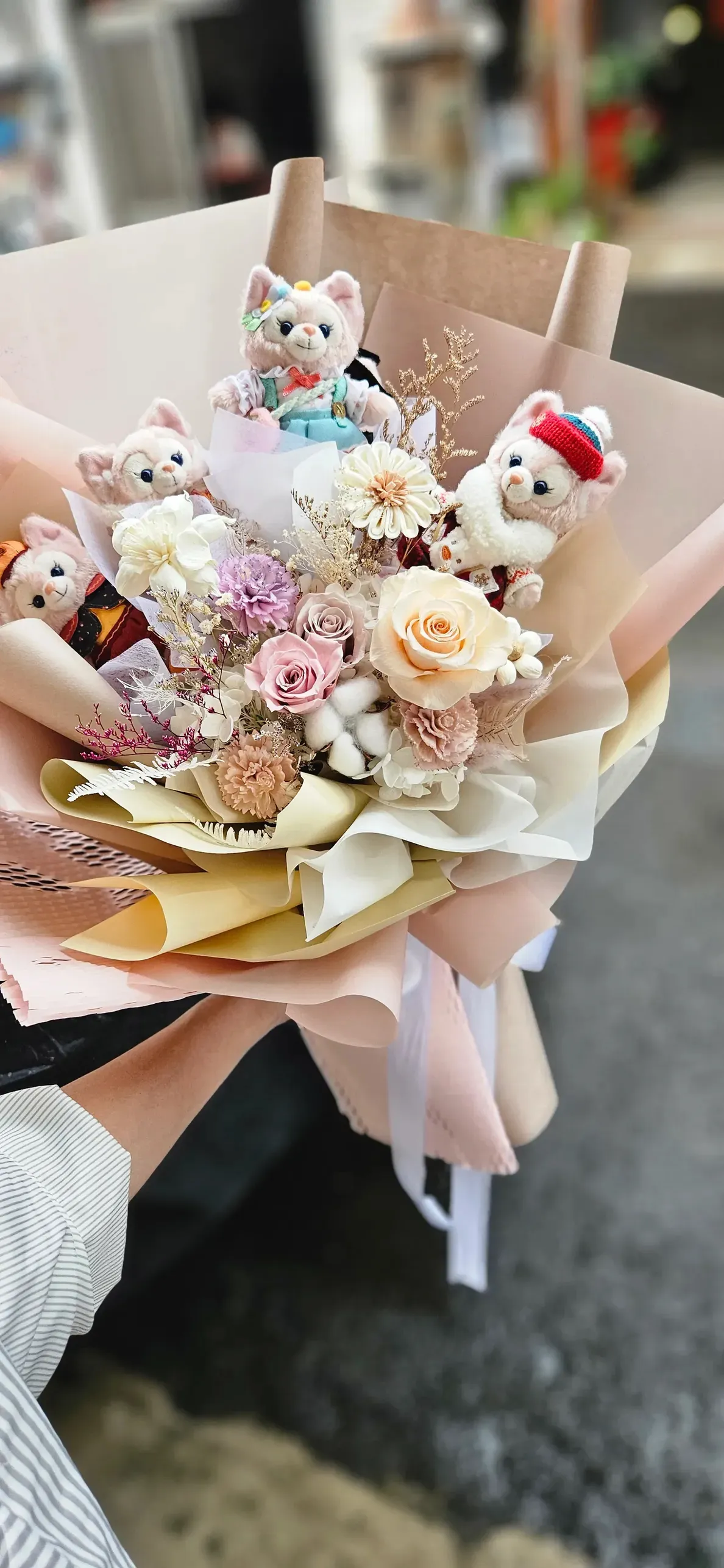 暖偶花園-客製娃娃乾燥永生花束