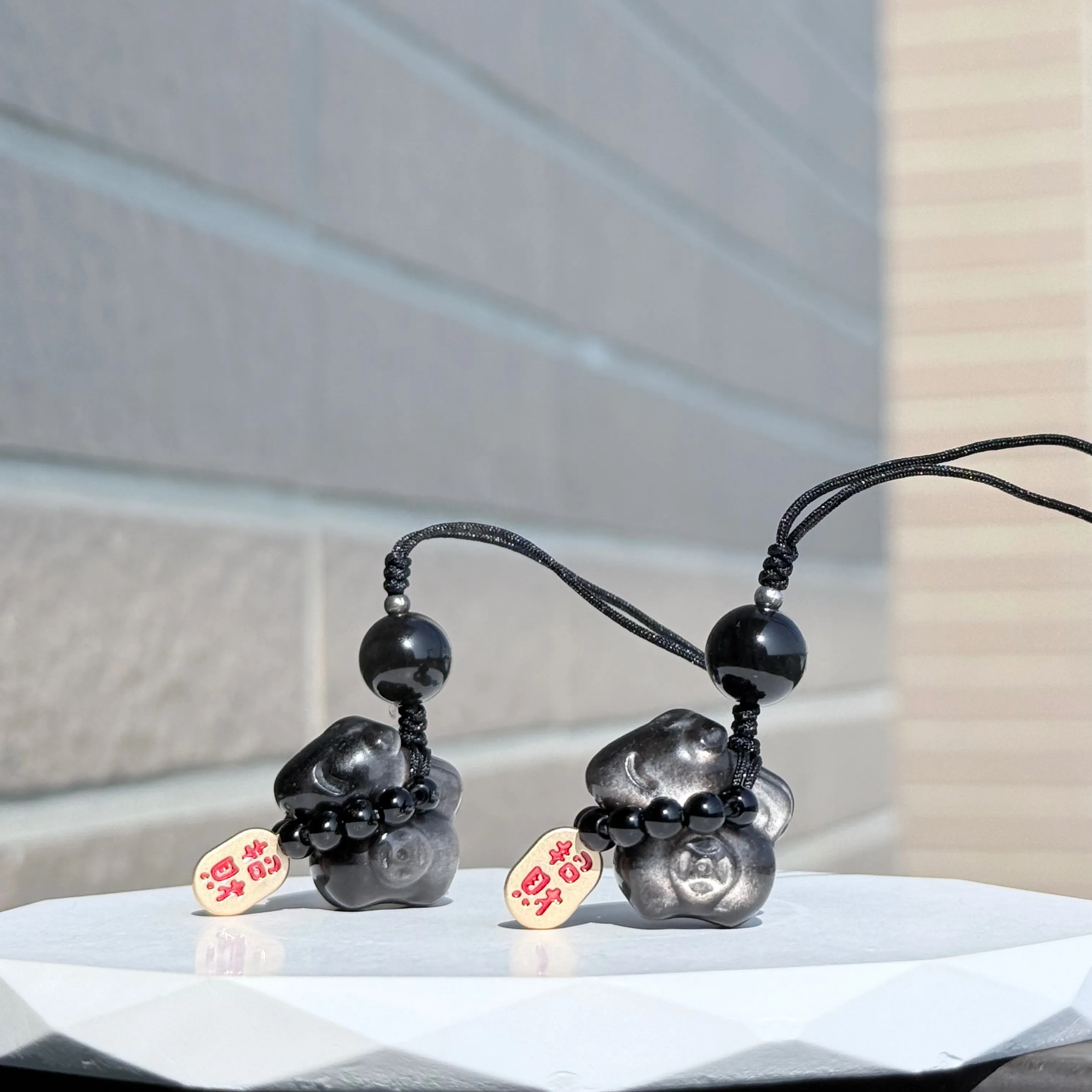 ｜銀曜石小馬吊飾｜