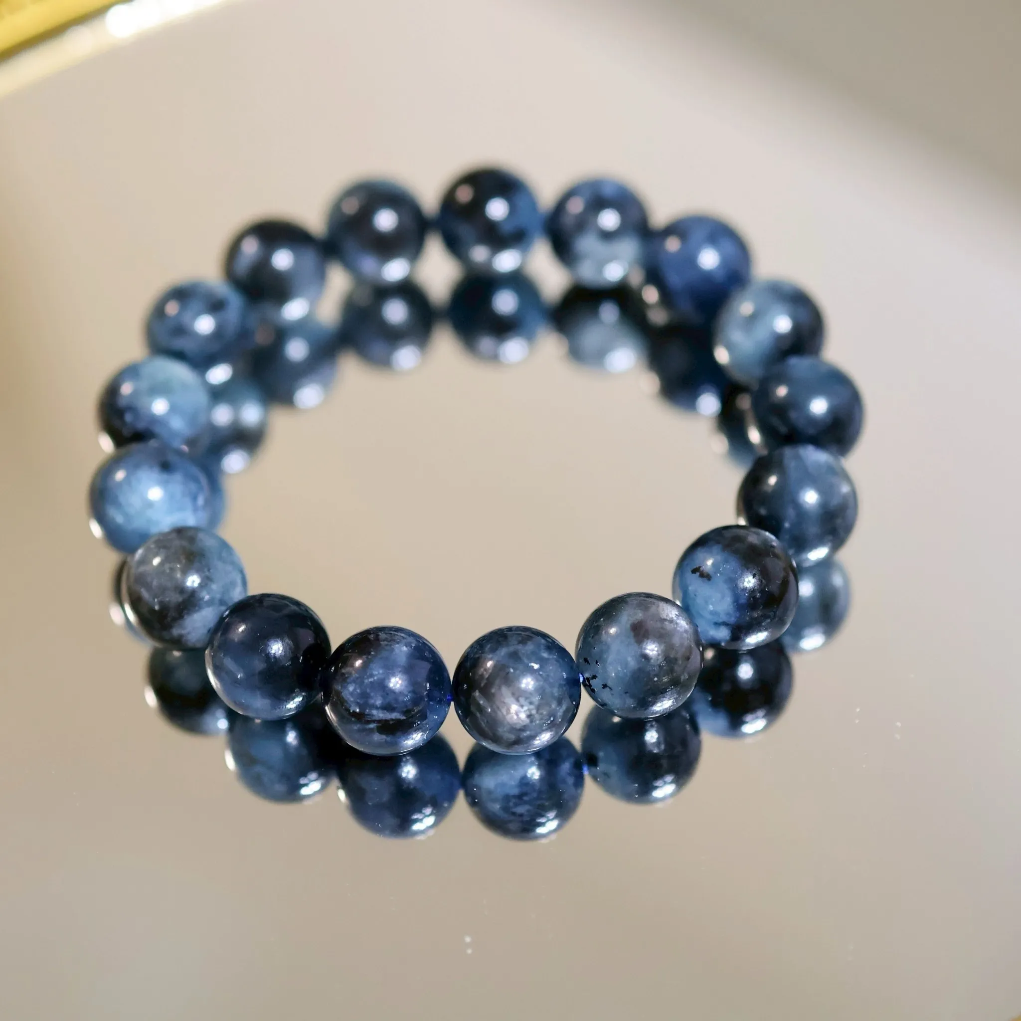 純串｜黑爆閃海藍寶（魔鬼海藍寶）