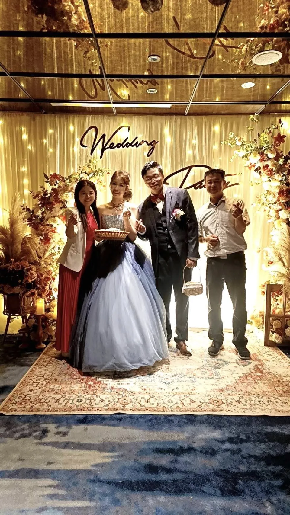 高顏值的新人 恭喜你們完成終身大事 執子之手，與子偕老