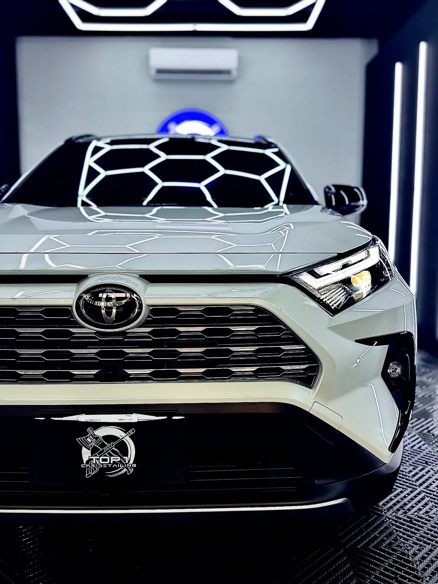 TOYOTA RAV4｜桃園玻璃鍍膜｜八德玻璃鍍膜
