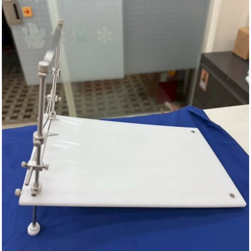 小動物張口器手術台