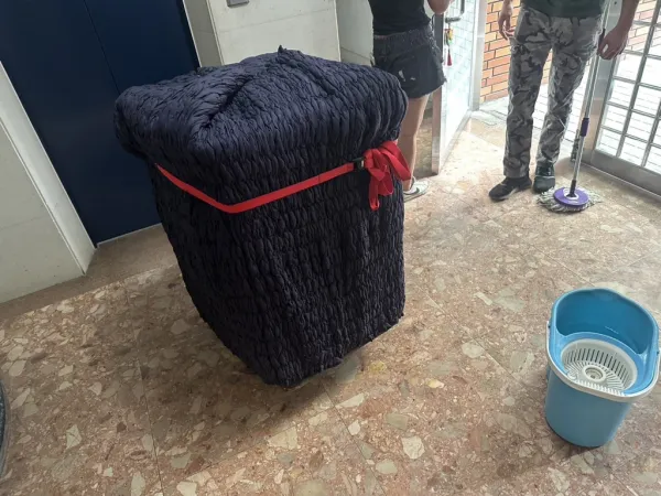 台北天母（實木沙發椅120kg)
