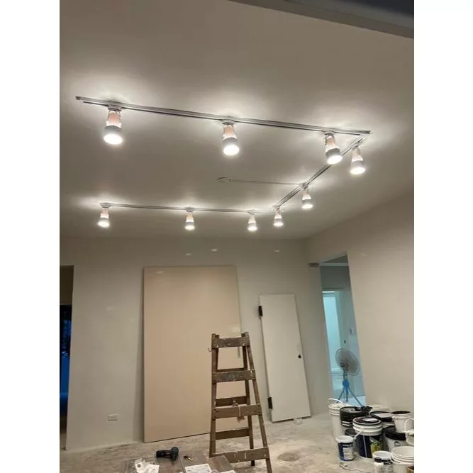 代客燈具安裝 軌道燈、投射燈、平板燈、崁燈、吸頂燈、工業風、新屋裝潢、居家燈光設計、直播照明、商空服飾店燈光、商業照明