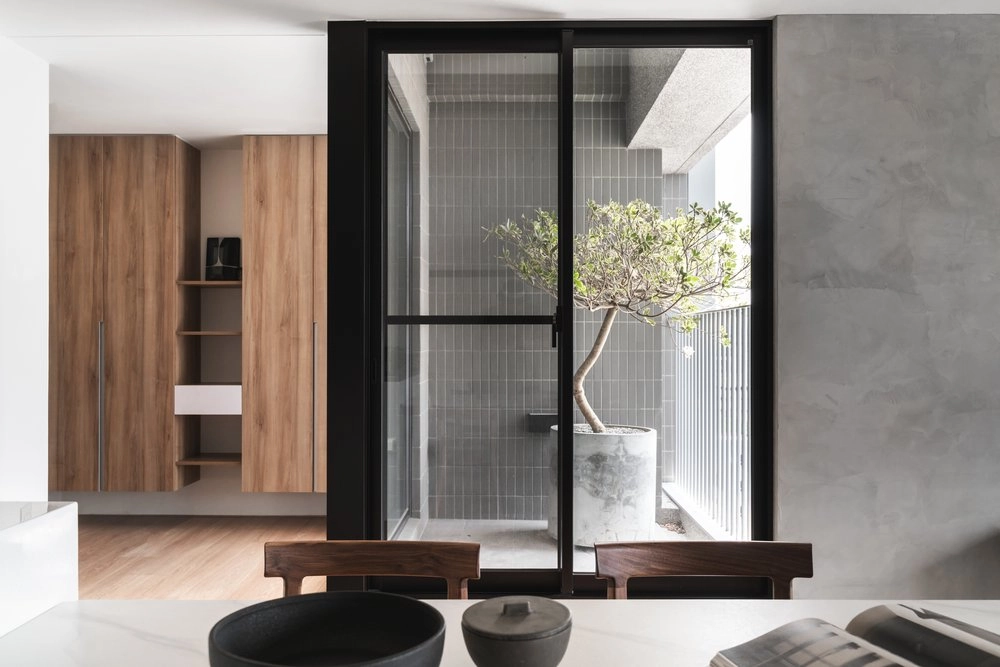 一隅餘光 ‧ Dawn Light