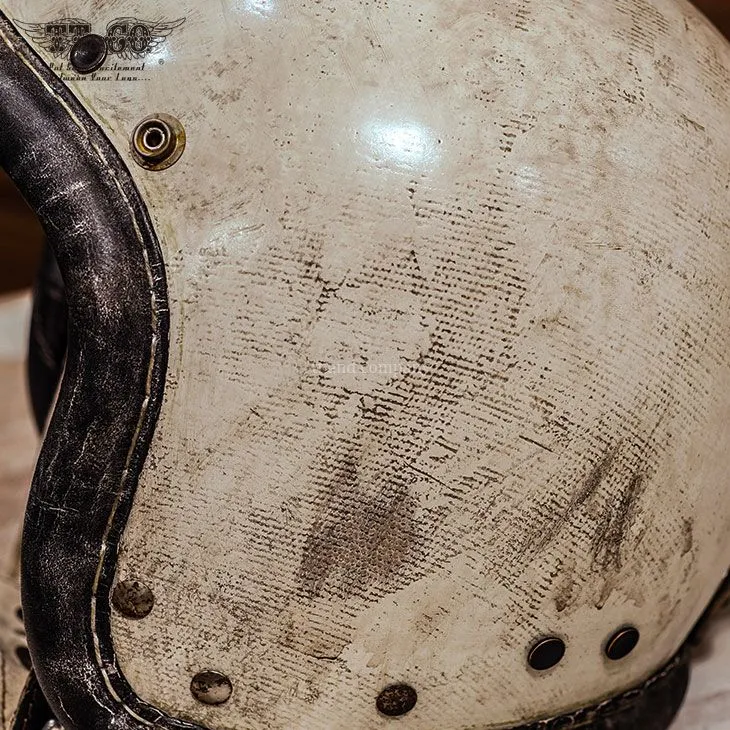 Fiberglass Exposed ONLY ONE 001