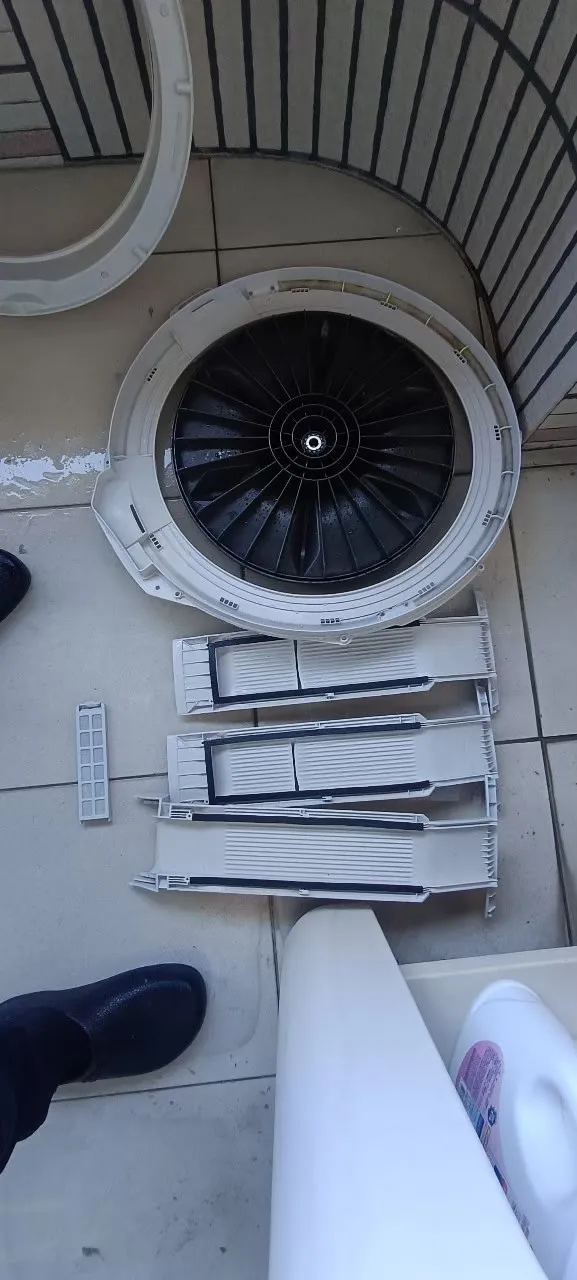 直立式洗衣機36