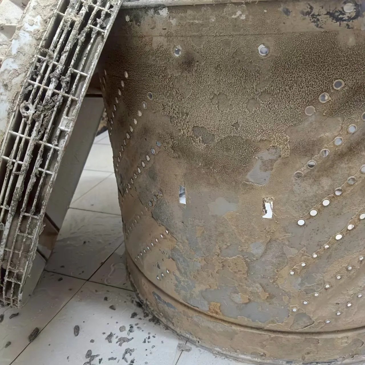 直立式洗衣機18