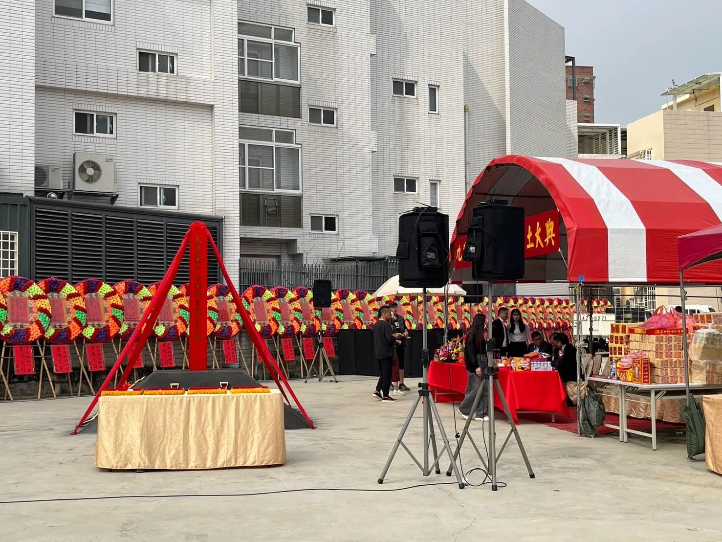 感謝九泰建設-立仁路21戶建案「謙玥」，採用瑞士進口Laufen衛浴??！
