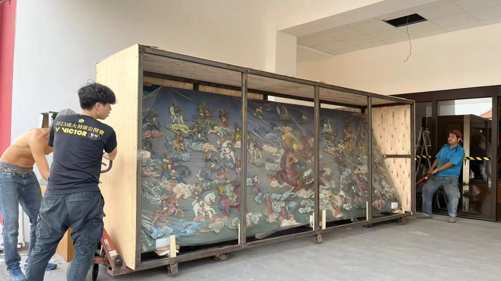 格薩爾王銅雕壁畫