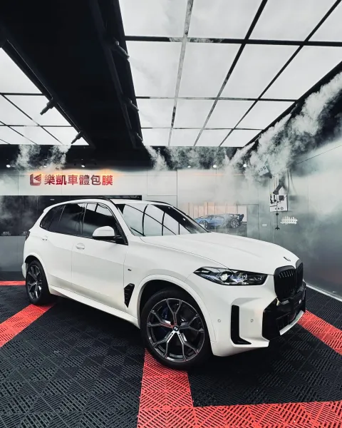 BMW X5 樂凱消光犀牛皮
