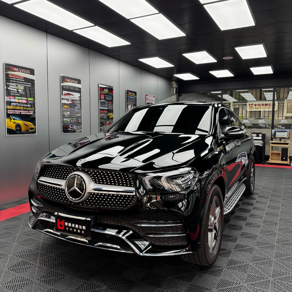 M.Benz GLE300d Coupé