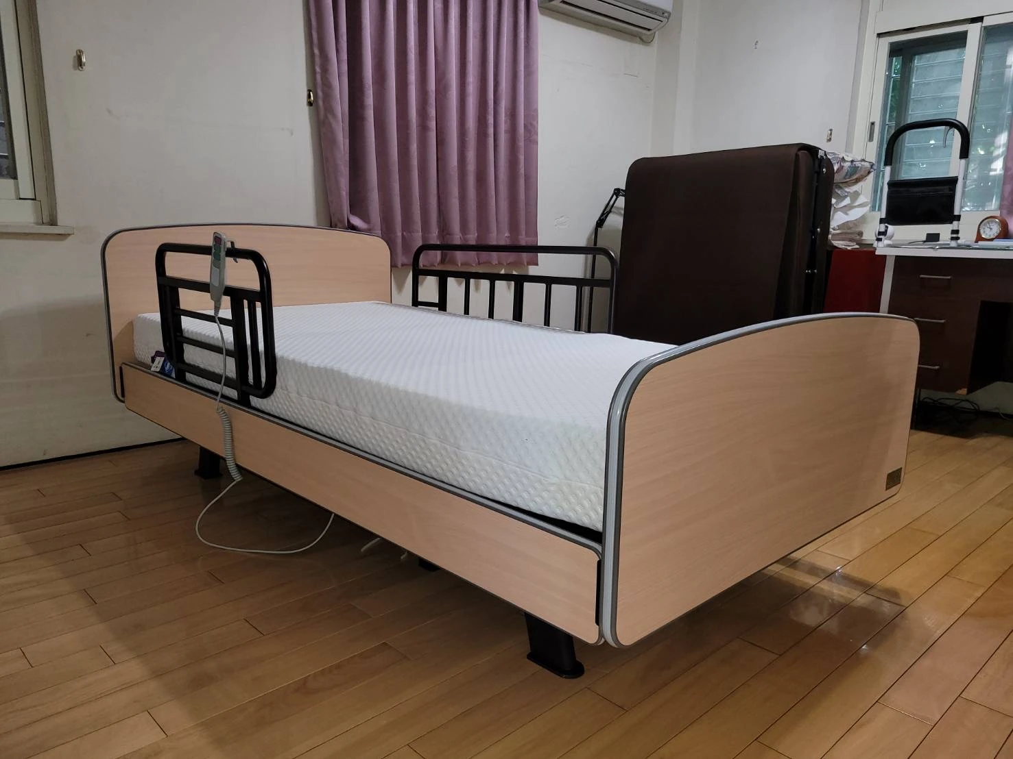 暖心電動床JHCB106（七段式釋壓床墊）