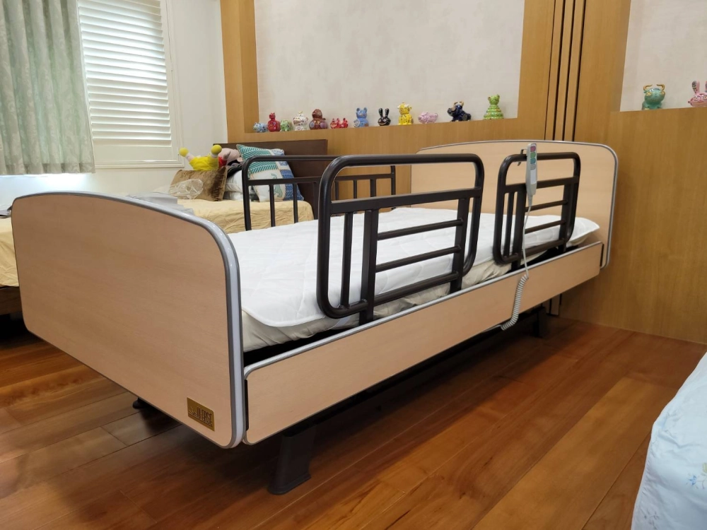 暖心電動床，搭配4D透氣分壓床墊