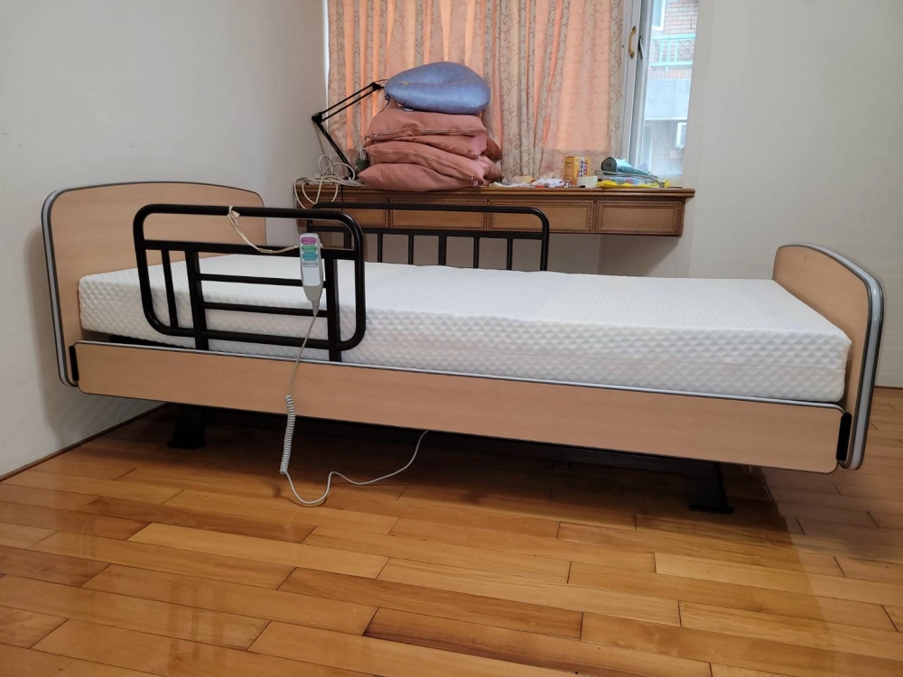 暖心電動床搭配七段式釋壓床墊