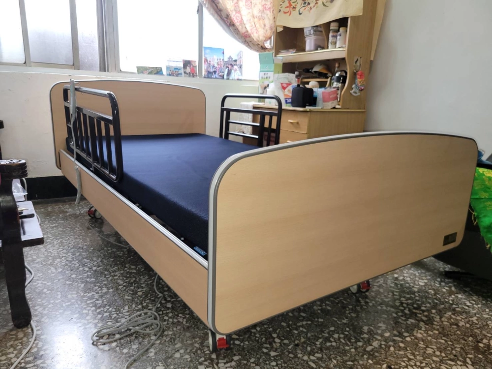 暖心電動床搭配4D透氣分壓床墊