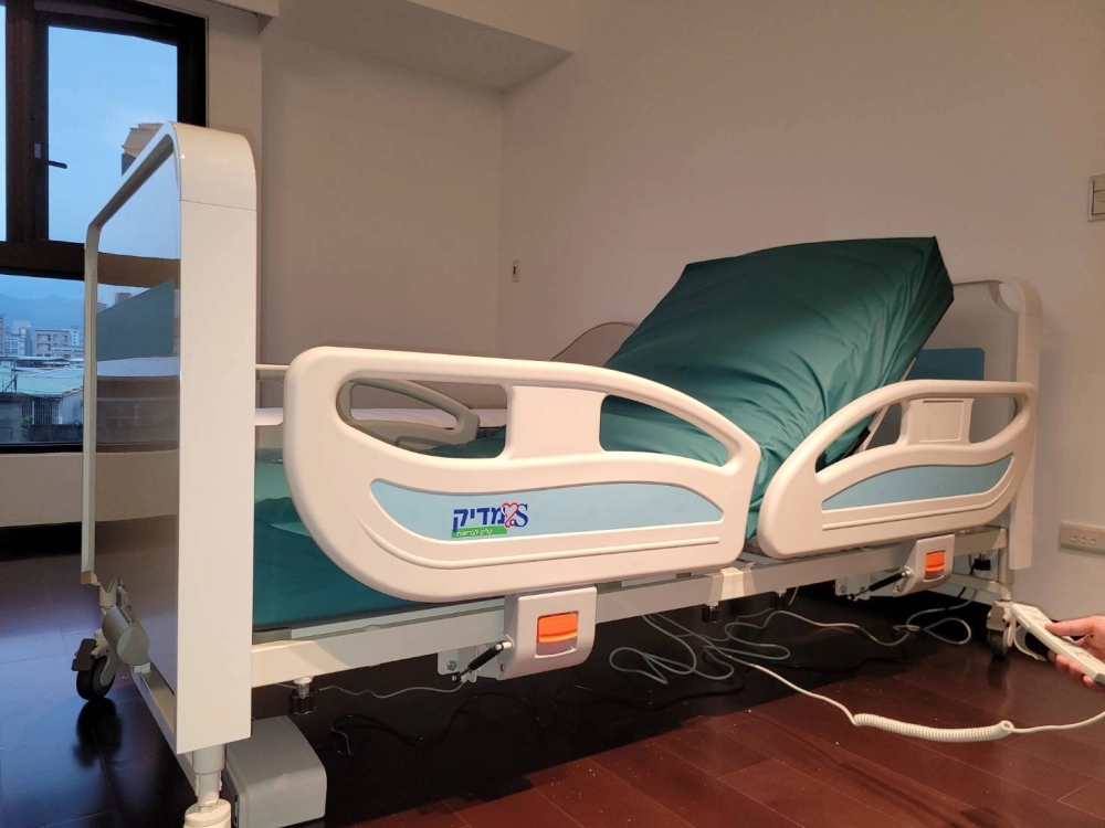 醫療級四馬達電動床