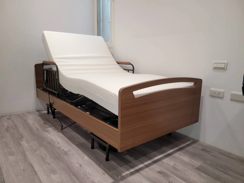 四馬達居家照顧床