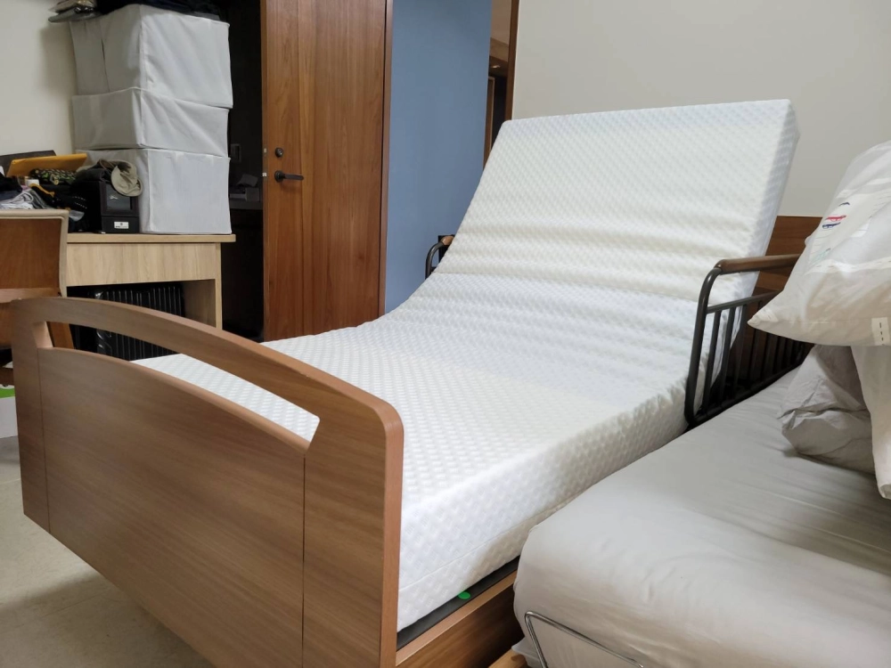 #四馬達電動床,搭配七段式釋壓床墊