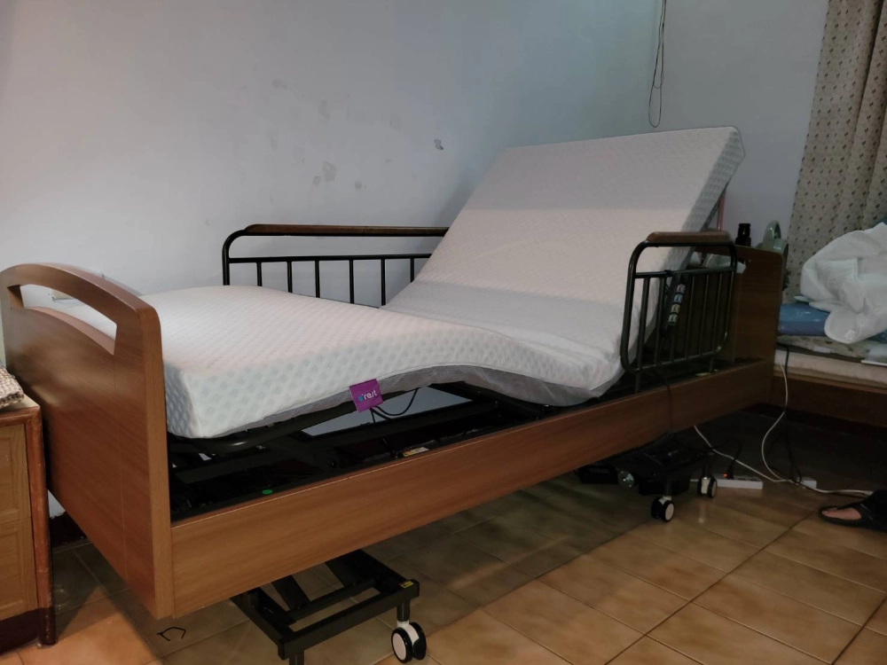 四馬達電動床+七段式釋壓床墊