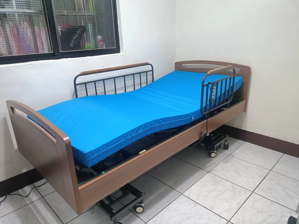 《樂匠四馬達電動床》搭配基礎防潑水表布床墊