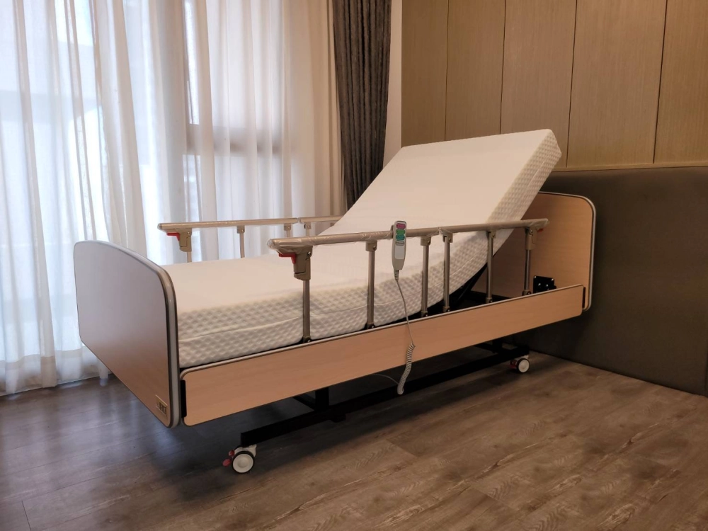 暖心電動床+七段式釋壓床墊（厚15公分）