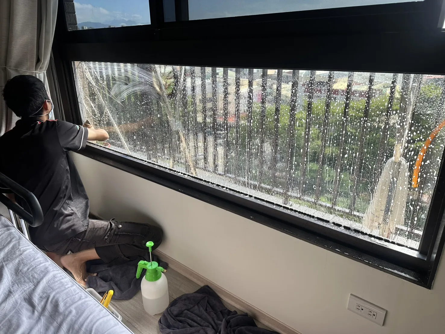 住家隔熱膜施作