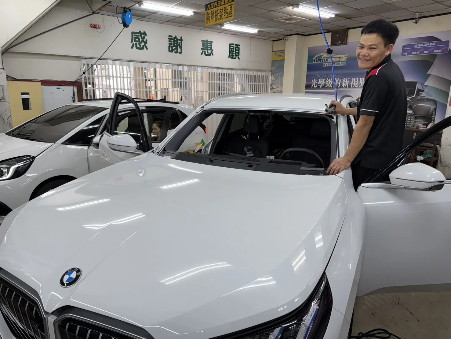 新款X3 G45更換正廠玻璃+貼FSK頂級隔熱膜-汽車玻璃更換/台中汽車隔熱紙安裝