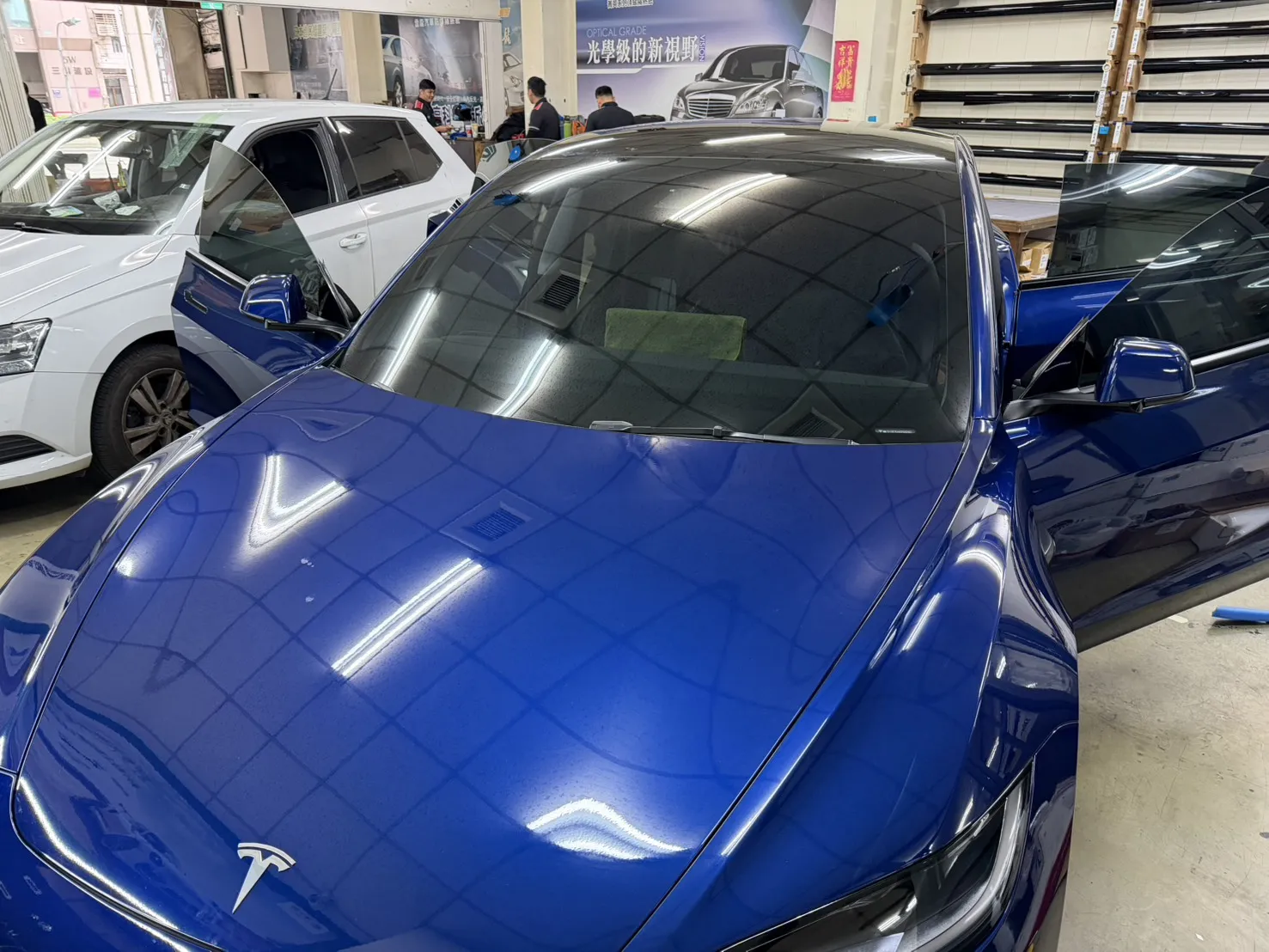 特斯拉新3/整台貼FSK  隔熱膜-台中隔熱紙/台中特斯拉隔熱紙