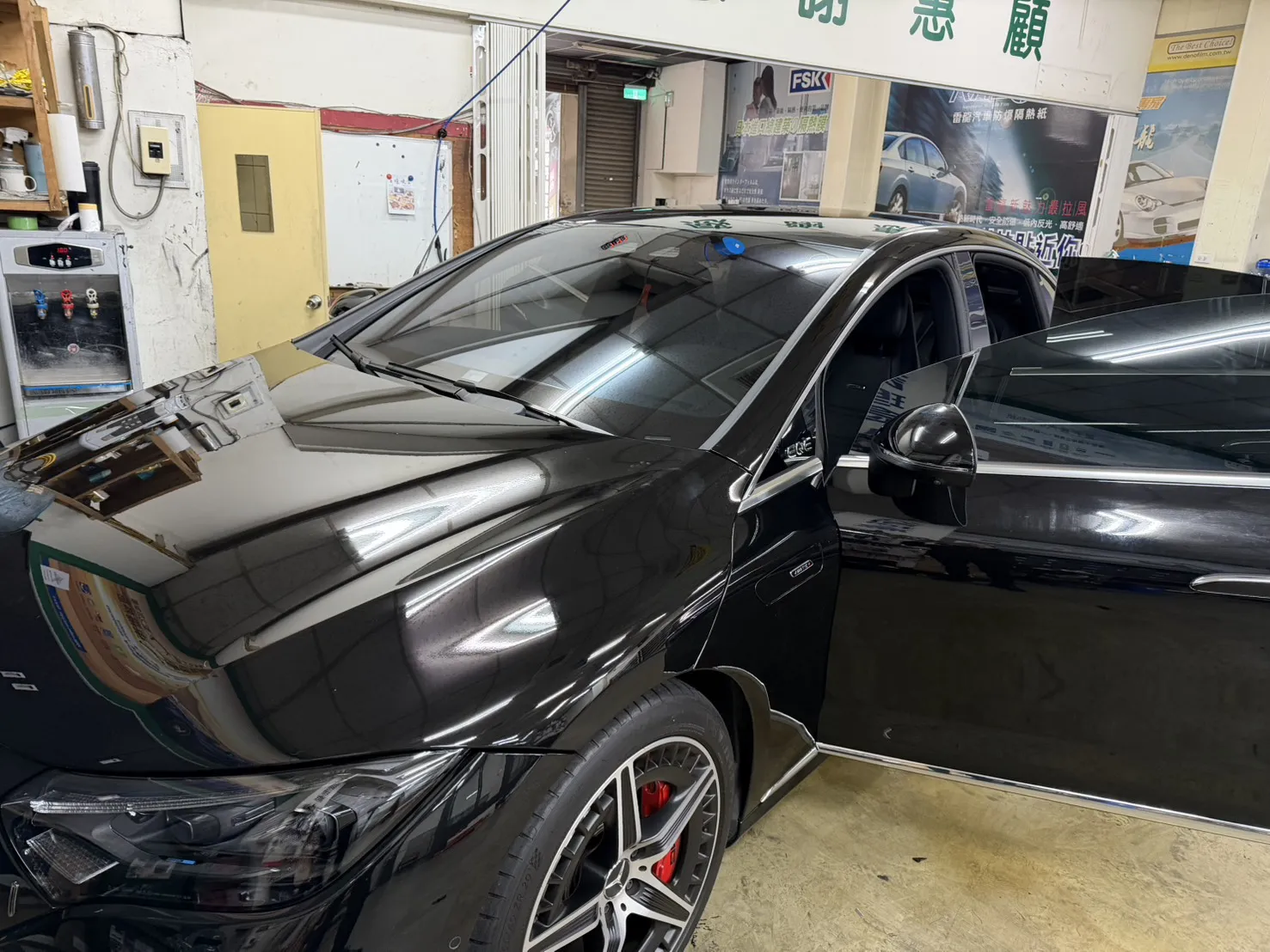 賓士貼黃金量子膜