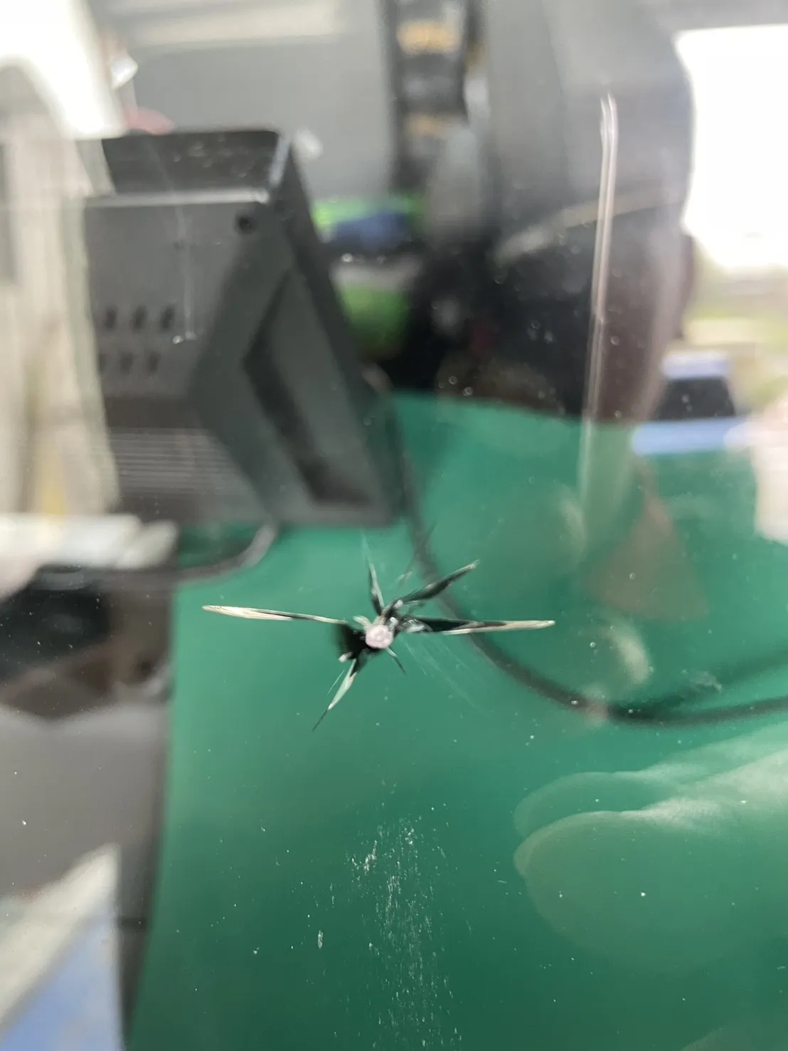 ISUZU 玻璃修補/補後幾乎接近完美