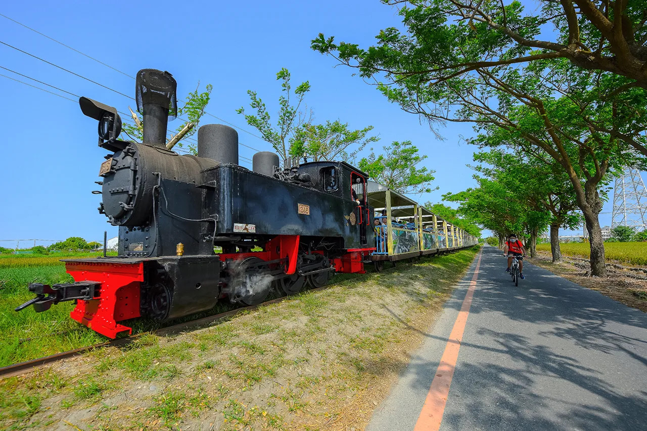 【鹿港到溪湖計程車推薦】1通電話0968-163-147LINE搜尋@429lkxdw，體驗南北彰化金鑽瘋計程車的便捷與高效服務-|鹿港代客駕駛|鹿港高鐵包車|鹿港包車|溪湖計程車行|溪湖多元化計程車|溪湖道路救援|溪湖短途接送|