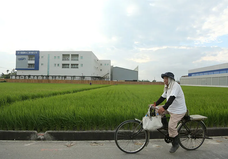 【頂番婆到西螺計程車推薦】推薦在地人24小時撥打0968-163-147LINE搜尋@429lkxdw｜南彰化金鑽瘋計程車-|頂番婆計程車|西螺計程車|