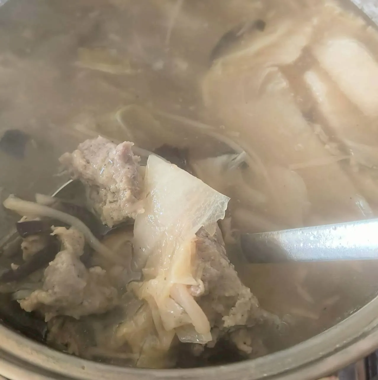 宜蘭官記蒜味肉羹