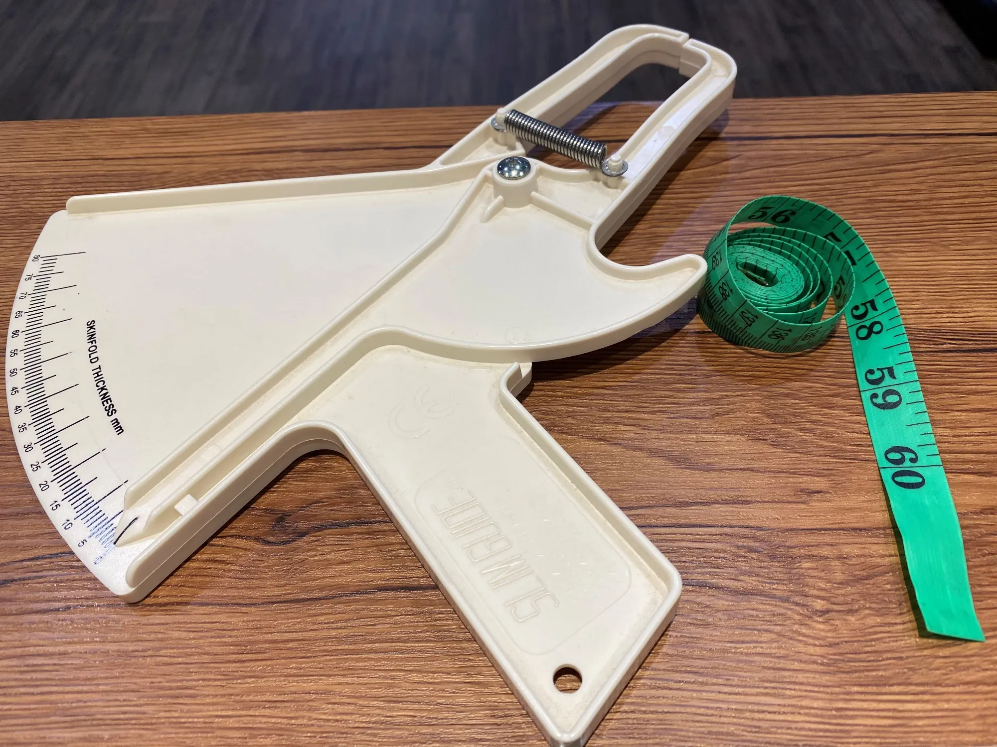 皮脂夾體脂率量測