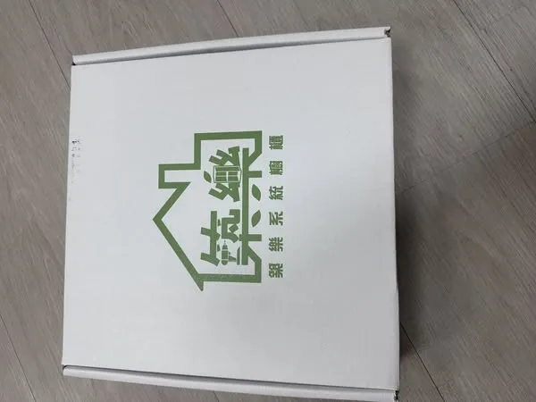 哈囉大家好： 我們築樂系統櫥櫃、將推新自家的色板囉、顏色多樣化、百種選擇